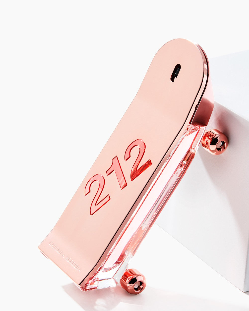 CAROLINA HERRERA 212 HEROES FEM EDP 80 ML